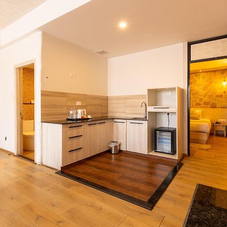 Arushi Boutique Hotel Katmandu Eksteriør billede