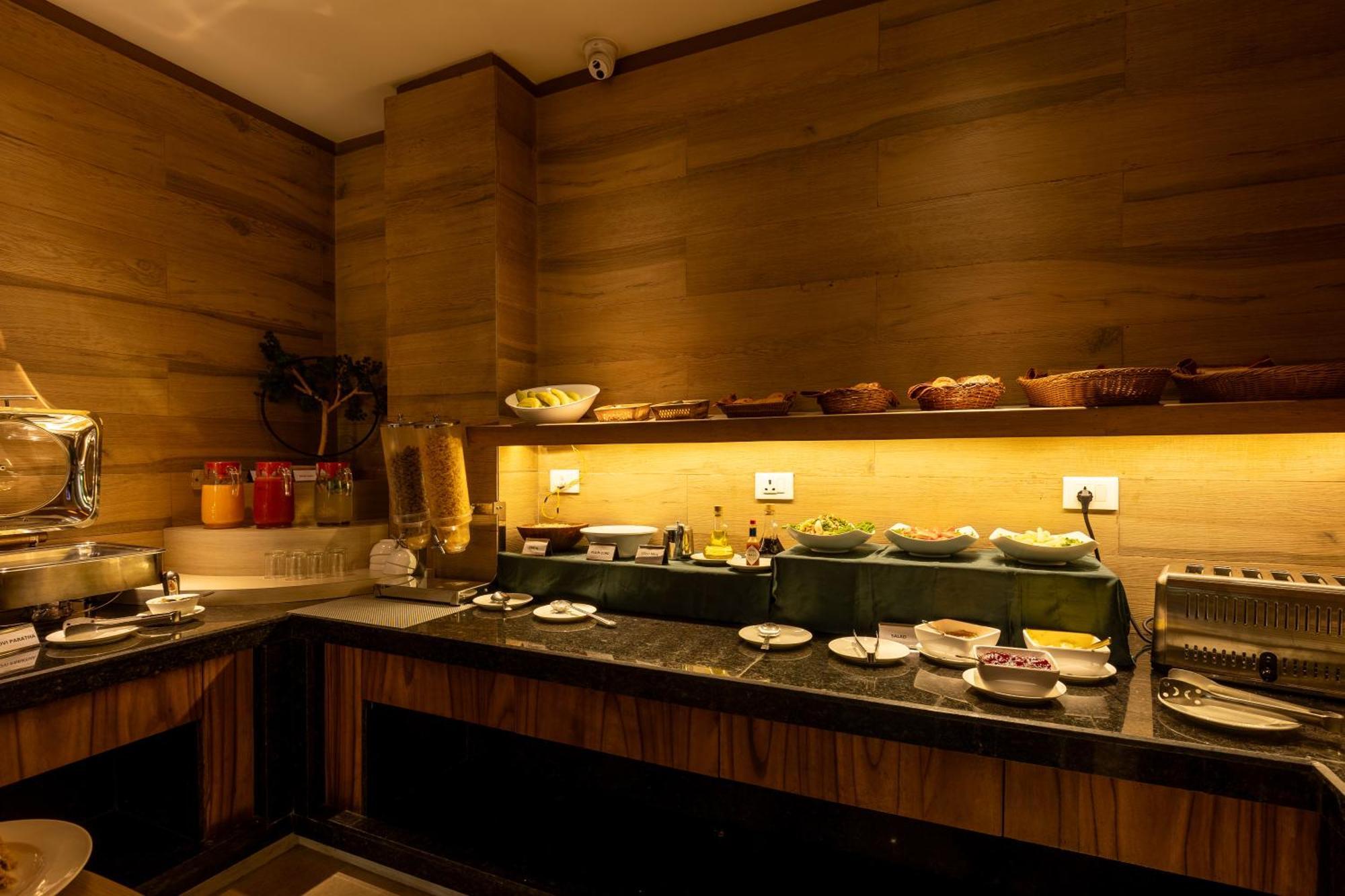 Arushi Boutique Hotel Katmandu Eksteriør billede